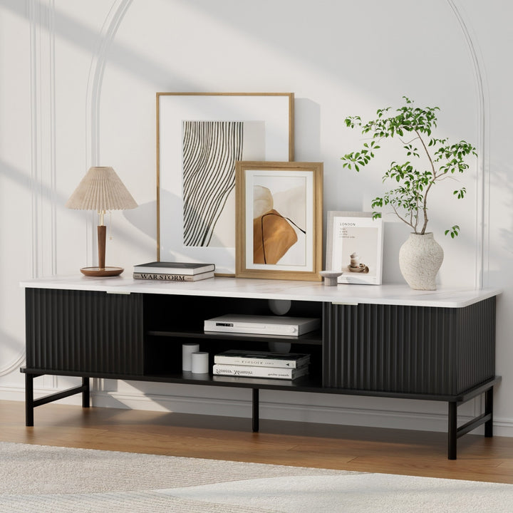 Reede Marble TV Entertainment Unit – Reeded Doors &amp; Marble-Effect Top | 140cm | White &amp; Black - Greenora Living